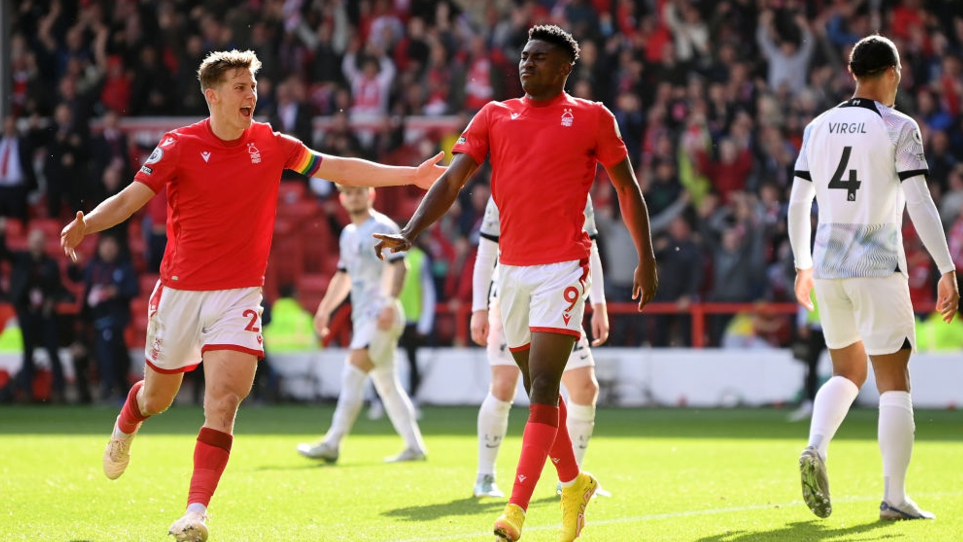 将有助于他 将有助于他